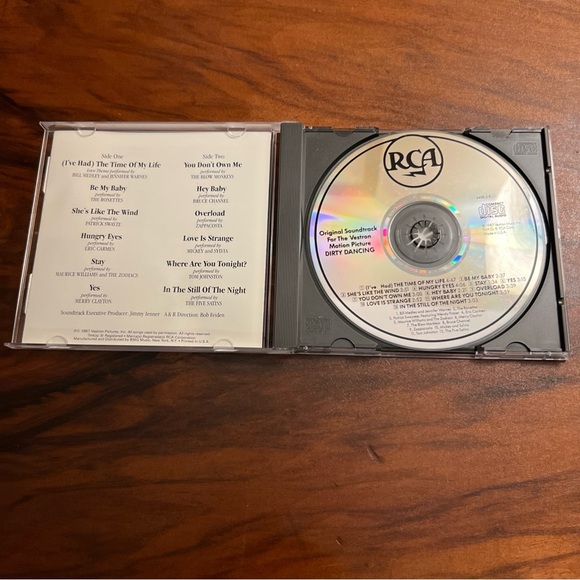 Dirty Dancing Soundtrack CD - Picture 4 of 5